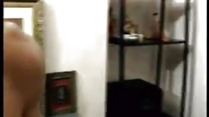 दादी घाटी वेब कैमरा अश्लील के लिए एक स्ट्रिपटीज़ सेक्सी भोजपुरी पिक्चर करता है