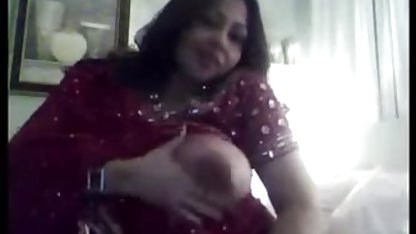 इंडिया समर पार्क में दो लोगों चोपड़ा सेक्सी पिक्चर से मिलकर उन्हें चोदता है