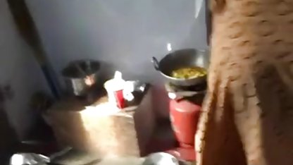 मेरे पड़ोसी मुझे उसके स्तन दिखाते हैं सनी लियोन सेक्स पिक्चर और मुझे बहुत कामुक बनाते हैं