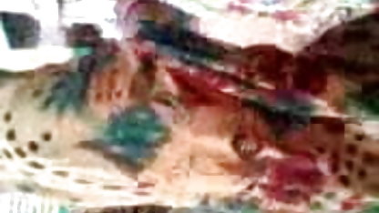 एक छात्र की माँ शिक्षक को बीपी पिक्चर बताइए सेक्सी स्वीकार करने के लिए चुदाई करती है