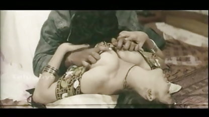 स्पेनिश टीचर बेकार इंग्लिश सेक्सी वीडियो ब्लू पिक्चर है उसकी फेवरेट स्टूडेंट ...