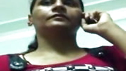 अगर मैं अपने सेक्सी वाली बीएफ फिल्म बेटे को नहीं जानता तो मैं तुम्हें अपने स्तन चूसने देता हूँ।