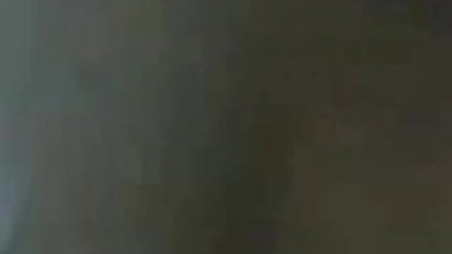 मैं अपनी माँ को शावर से बाहर सेक्सी में पिक्चर निकलने में मदद करता हूँ और मुझे चोदने के लिए टोकता हूँ