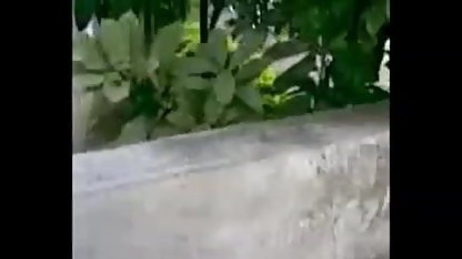 उसके विशाल ट्रेनर के साथ उसके निजी प्रशिक्षक सनी लियोन का बीएफ पिक्चर सेक्सी मतिभ्रम करते हैं