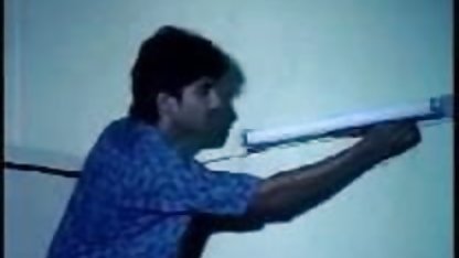 गीली कमीज के साथ अरे सेक्सी वीडियो पिक्चर महिला के विशाल स्तन