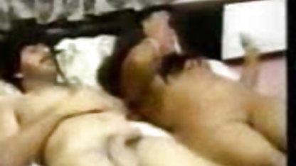 बॉस ने उसे तुरंत अपने कार्यालय में आने के लिए बुलाया सेक्सी पिक्चर भेज दो सेक्सी ...